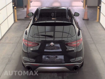 2023 Alfa Romeo Stelvio Ti - miniatura 5