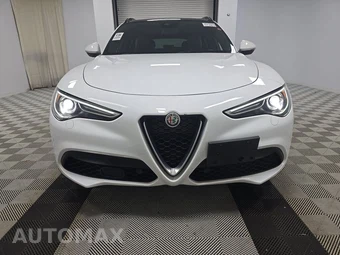 2023 Alfa Romeo Stelvio Ti – miniatura 2