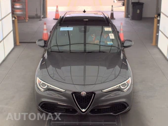 2023 Alfa Romeo Stelvio Ti – miniatura 2