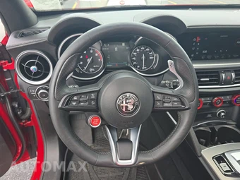 2023 Alfa Romeo Stelvio Veloce - miniatura 10