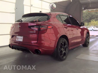 2023 Alfa Romeo Stelvio Veloce - miniatura 4