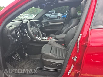 2023 Alfa Romeo Stelvio Veloce - miniatura 7