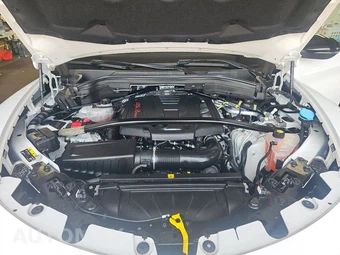 2023 Alfa Romeo Stelvio Veloce - miniatura 15