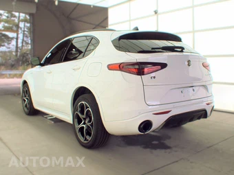 2023 Alfa Romeo Stelvio Veloce - miniatura 6
