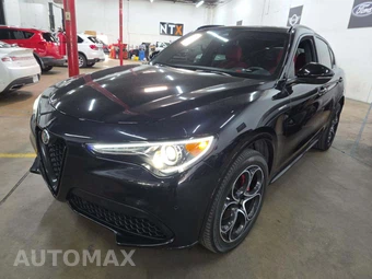 2023 Alfa Romeo Stelvio Veloce