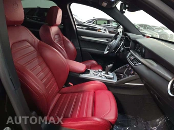 2023 Alfa Romeo Stelvio Veloce - miniatura 18