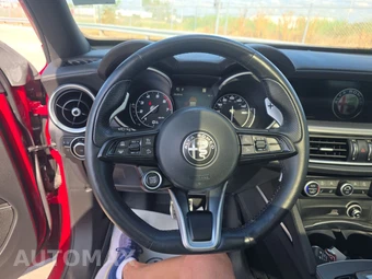 2023 Alfa Romeo Stelvio Veloce - miniatura 10