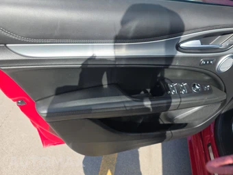 2023 Alfa Romeo Stelvio Veloce - miniatura 9