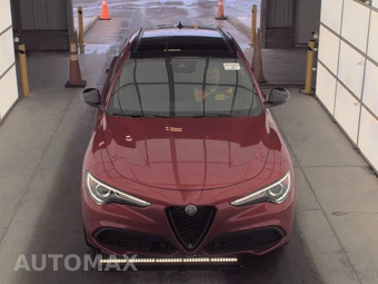 2023 Alfa Romeo Stelvio Veloce - miniatura 2