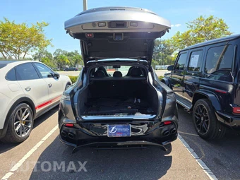 2023 Aston Martin DBX707 - miniatura 14