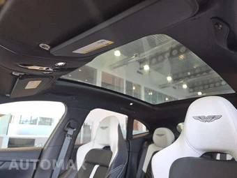 2023 Aston Martin DBX707 - miniatura 11
