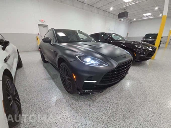2023 Aston Martin DBX707 - miniatura 4