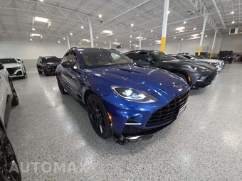 2023 Aston Martin DBX707 - miniatura 4