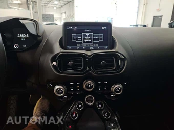 2023 Aston Martin Vantage Coupe - miniatura 10