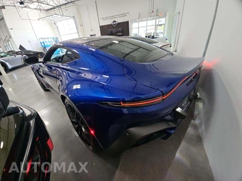 2023 Aston Martin Vantage Coupe - miniatura 2
