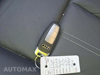 2023 Audi A3 Sedan Premium Plus – miniatura 5