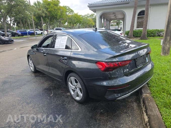 2023 Audi A3 Sedan Premium – miniatura 2