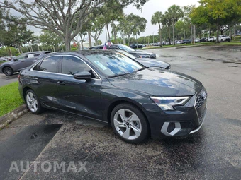 2023 Audi A3 Sedan Premium – miniatura 4