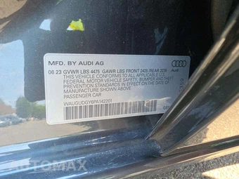 2023 Audi A3 Sedan Premium – miniatura 5