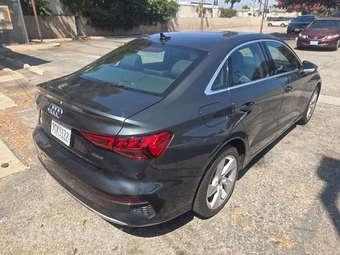 2023 Audi A3 Sedan Premium - miniatura 4