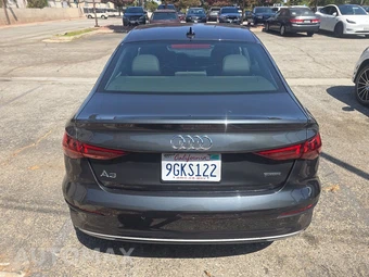 2023 Audi A3 Sedan Premium - miniatura 5