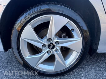 2023 Audi A3 Sedan Premium – miniatura 12
