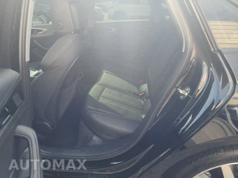 2023 Audi A4 Sedan Premium Plus – miniatura 13