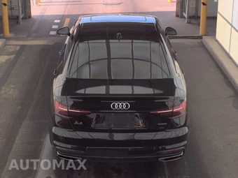 2023 Audi A4 Sedan Premium Plus – miniatura 5