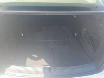 2023 Audi A4 Sedan Premium – miniatura 16