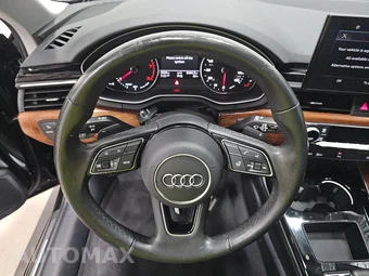 2023 Audi A4 Sedan Premium – miniatura 10