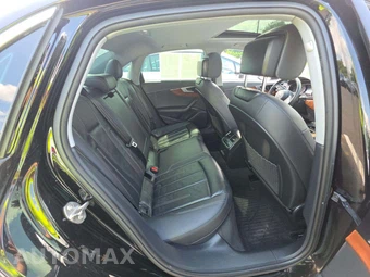 2023 Audi A4 Sedan Premium – miniatura 16