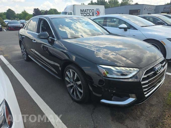 2023 Audi A4 Sedan Premium – miniatura 4