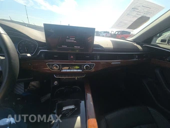 2023 Audi A4 Sedan Premium – miniatura 5