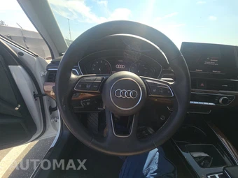 2023 Audi A4 Sedan Premium – miniatura 7