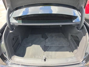 2023 Audi A4 Sedan Premium - miniatura 16