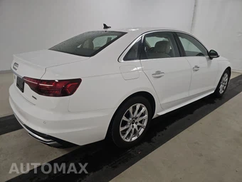 2023 Audi A4 Sedan Premium – miniatura 4