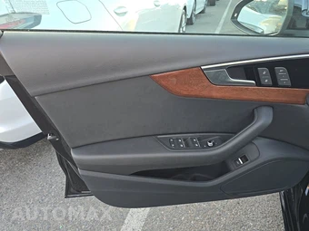 2023 Audi A4 Sedan Premium – miniatura 9