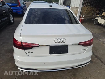 2023 Audi A4 Sedan S line Premium Plus - miniatura 5