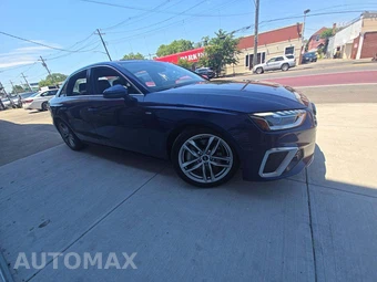 2023 Audi A4 Sedan S line Premium Plus - miniatura 4