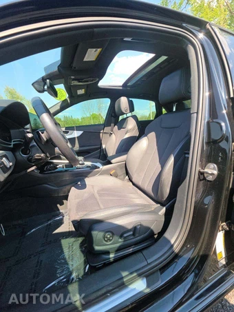 2023 Audi A4 Sedan S line Premium Plus - miniatura 3