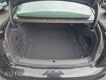 2023 Audi A4 Sedan S line Premium Plus - miniatura 14