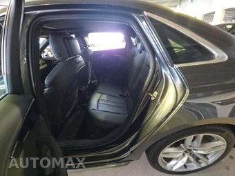 2023 Audi A4 Sedan S line Premium Plus - miniatura 13