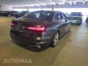 2023 Audi A4 Sedan S line Premium Plus - miniatura 3