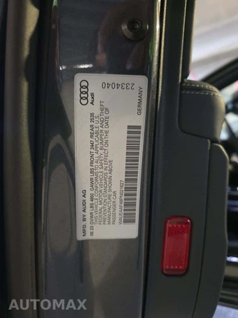 2023 Audi A4 Sedan S line Premium Plus - miniatura 5