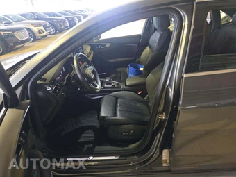 2023 Audi A4 Sedan S line Premium Plus - miniatura 6