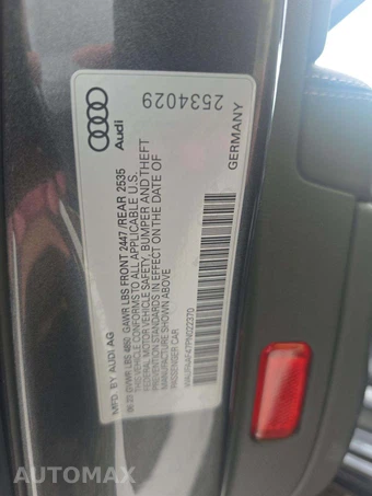 2023 Audi A4 Sedan S line Prestige - miniatura 5