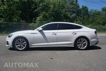 2023 Audi A5 Sportback Premium Hatchback – miniatura 5