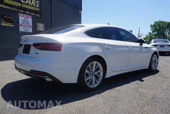 2023 Audi A5 Sportback Premium Hatchback – miniatura 8