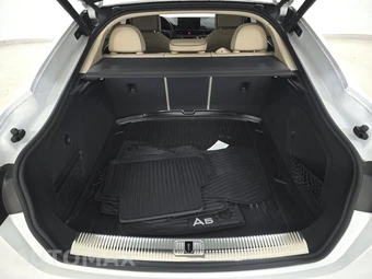 2023 Audi A5 Sportback Premium Plus Hatchback – miniatura 16