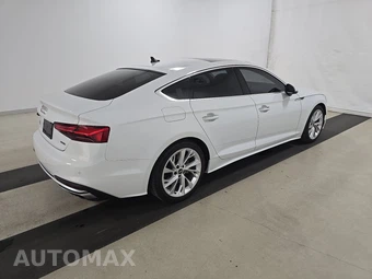 2023 Audi A5 Sportback Premium Plus Hatchback – miniatura 4